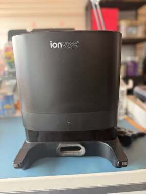 ionvac SmartClean RoboVac V4 Self-Emptying Charging Base Model 7997